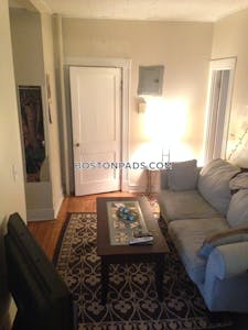 Allston/brighton Border Apartment for rent 2 Bedrooms 1 Bath Boston - $1,995