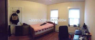 Mission Hill 3 Beds 1.5 Baths Boston - $3,500