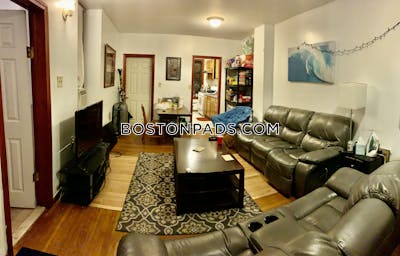 South End Best Deal Alert! Spacious 3 bed 1 Bath apartment on Harrison Ave Boston - $5,200