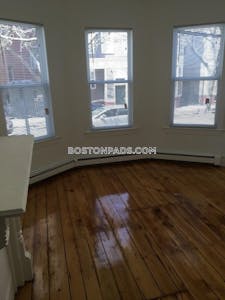 Cambridge Spacious 3 Beds 1.5 Baths in Inman Square  Inman Square - $4,100