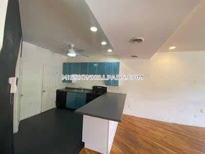 Mission Hill Great 2 bed 1.5 bath located on Terrace St in Boston Boston - $3,000 No Fee