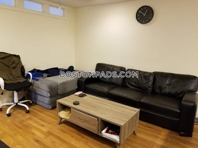 Brookline Apartment for rent 3 Bedrooms 1 Bath  Boston University - $5,335 No Fee
