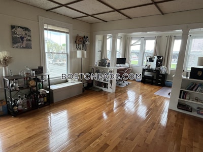 Somerville Apartment for rent 2 Bedrooms 1 Bath  Winter Hill - $2,800