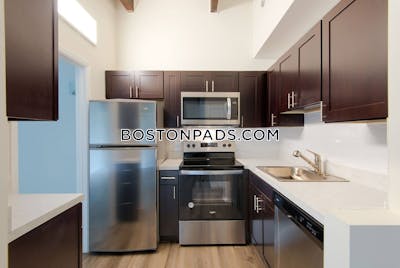 Norwood Apartment for rent 1 Bedroom 1 Bath - $2,037